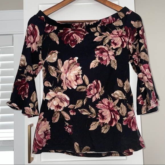 Size M Off Shouldar Flouncy Sleeve soft shirt - Picture 3 of 4